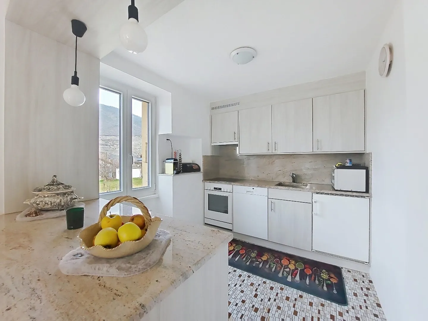 Pramagnon, maison familiale avec 230m2, pelouse et places de parking extérieures - Photo 7 sur 29