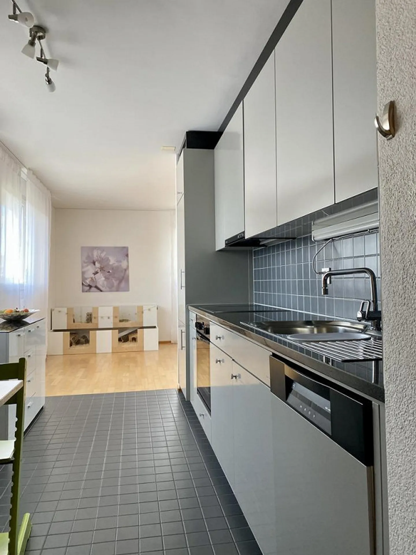 Charmante 4.5 Zimmer Wohnung - Foto 4 von 9