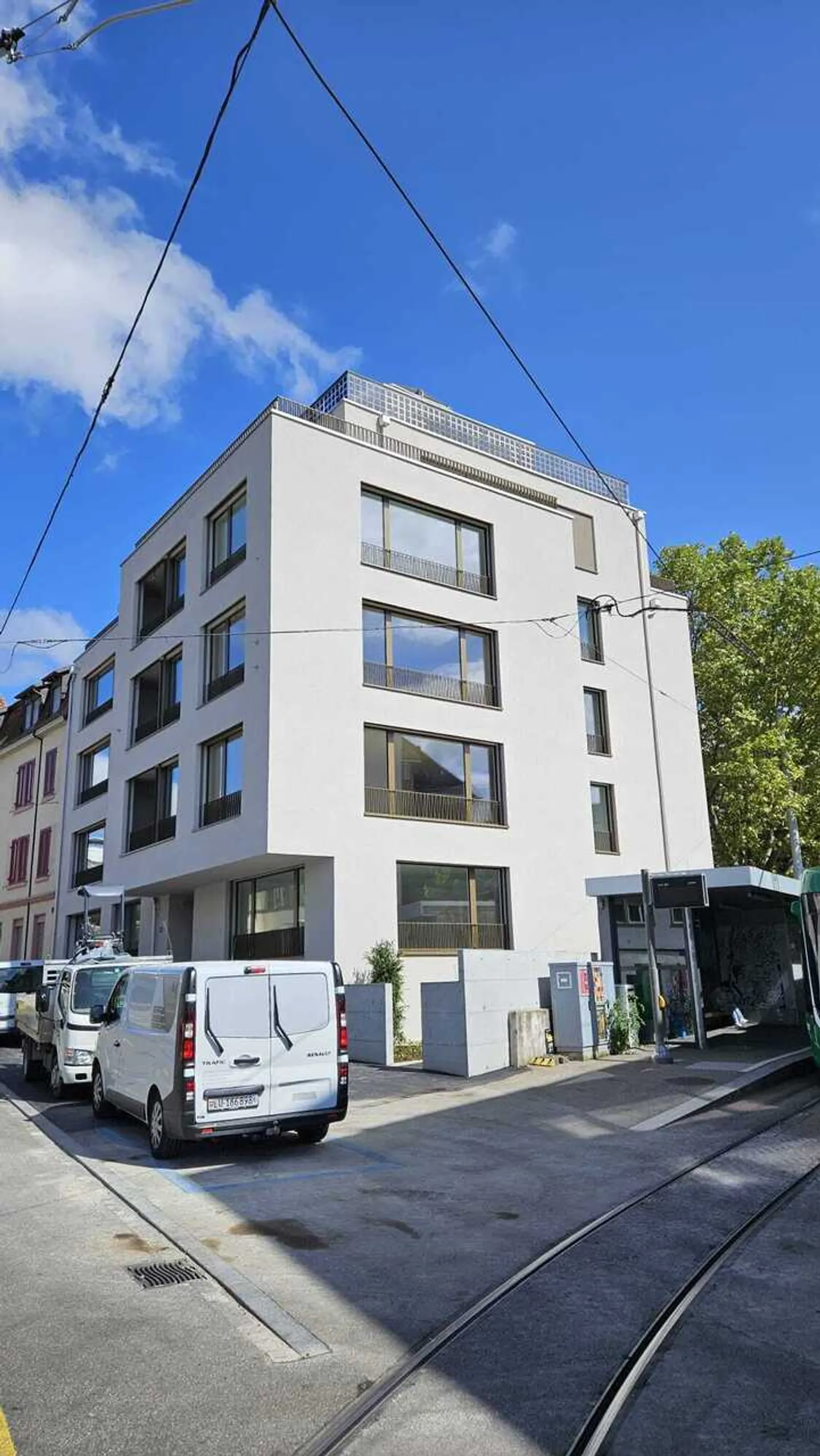 Appartamento giardino con stile e spazio – a pochi passi dalla fermata del tram - Foto 1 di 9
