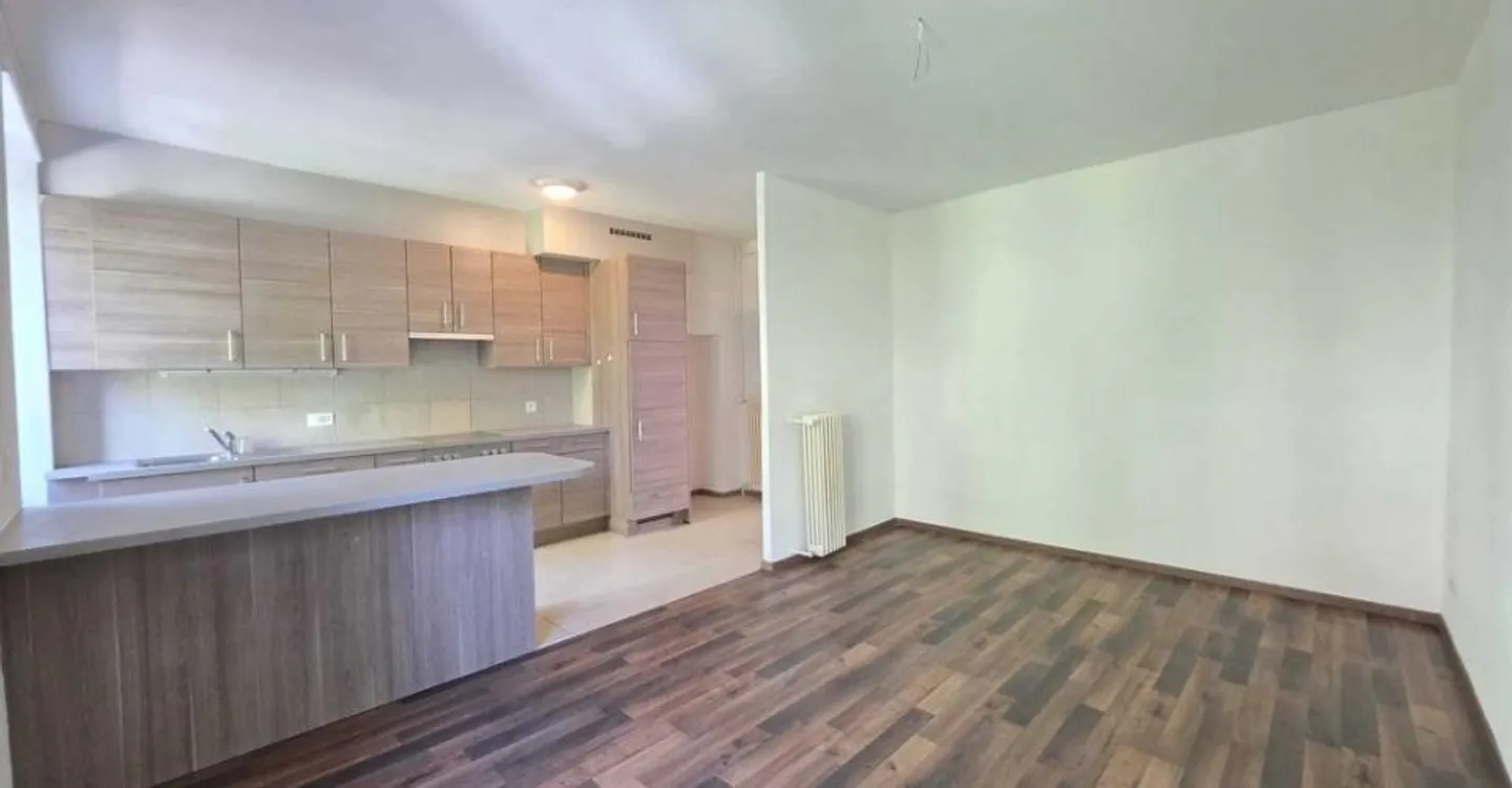 Appartement Charmant à Louer - Photo 1 sur 9