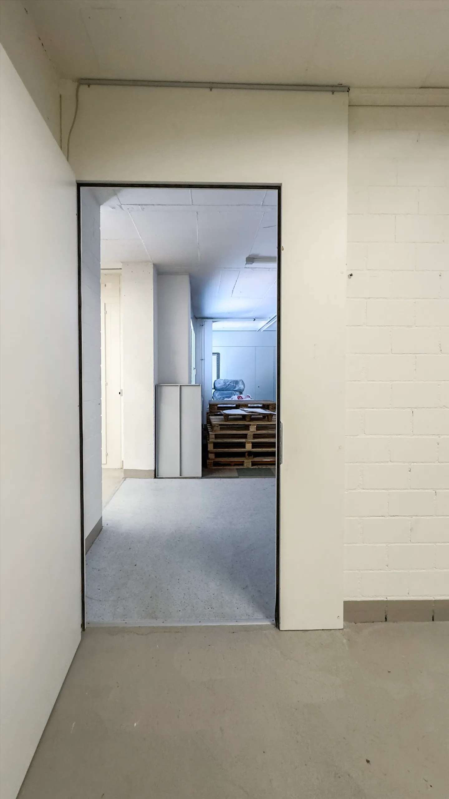 Bureau pour une utilisation polyvalente ! - Photo 7 sur 7