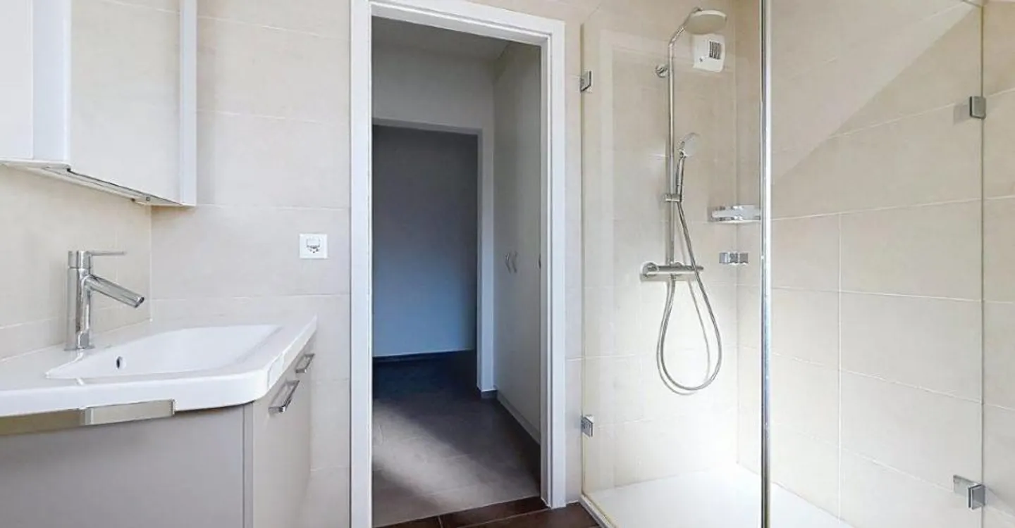 Appartement de 2.5 pièces disponible dans la commune de Chessel - Foto 6 von 8