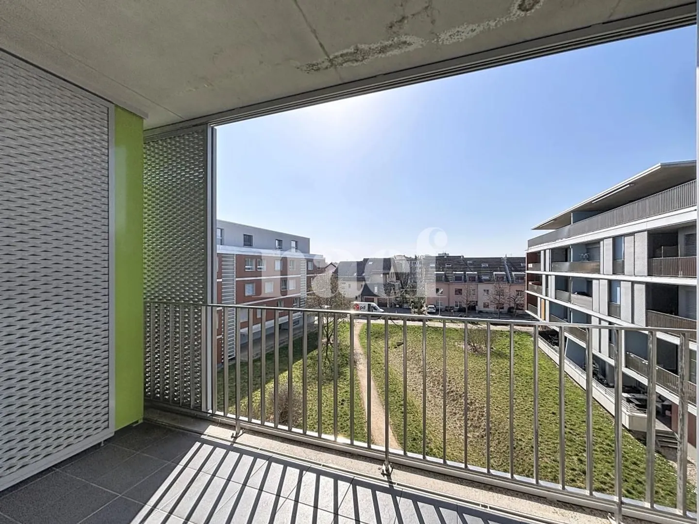 In einem ökologischen Viertel, Neubau, schöne Wohnung - Foto 3 von 11