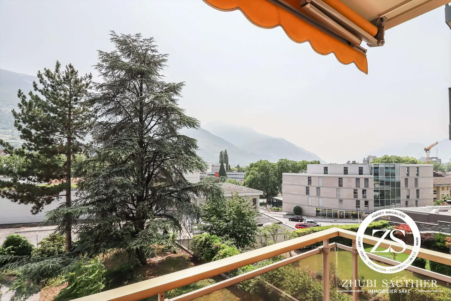 Appartamento 4,5 locali con 131m2 nel centro di Sion - Foto 4 di 17