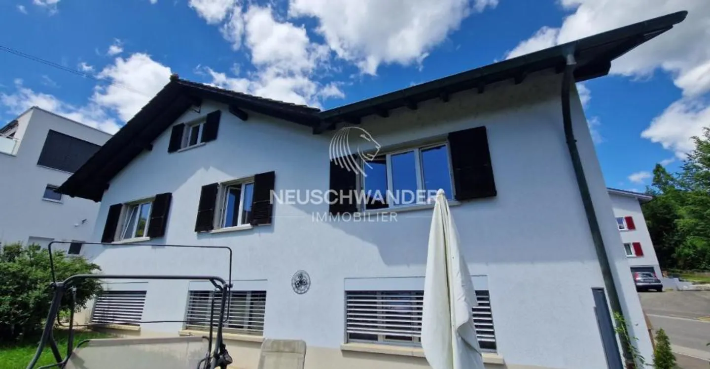 Charmantes Familienhaus - Foto 1 von 11