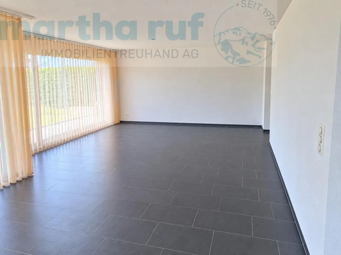 Geräumige 4.5-Zimmer-Wohnung - Foto 2 von 12