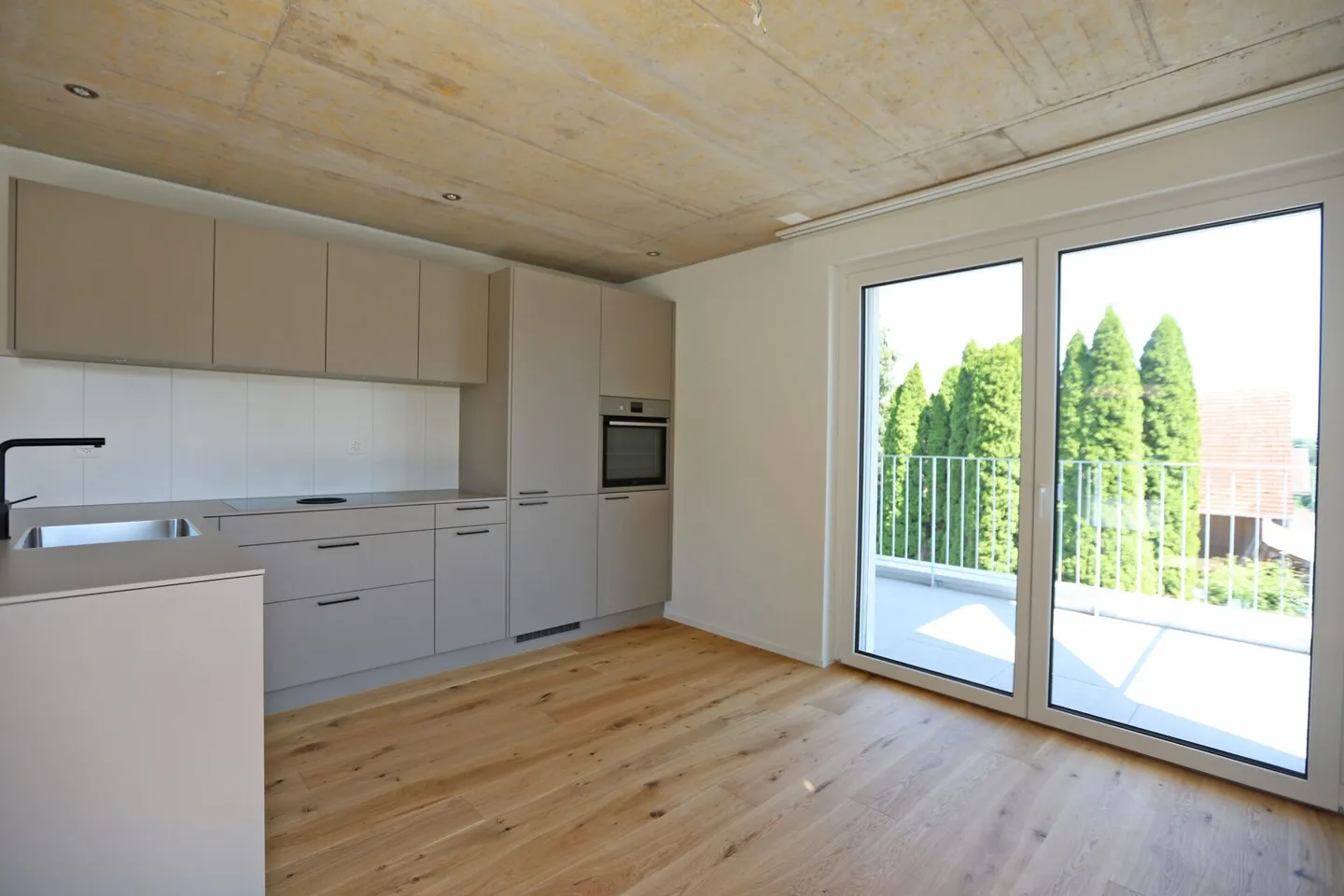 Moderne 4.5-Zimmerwohnung - Foto 9 von 11