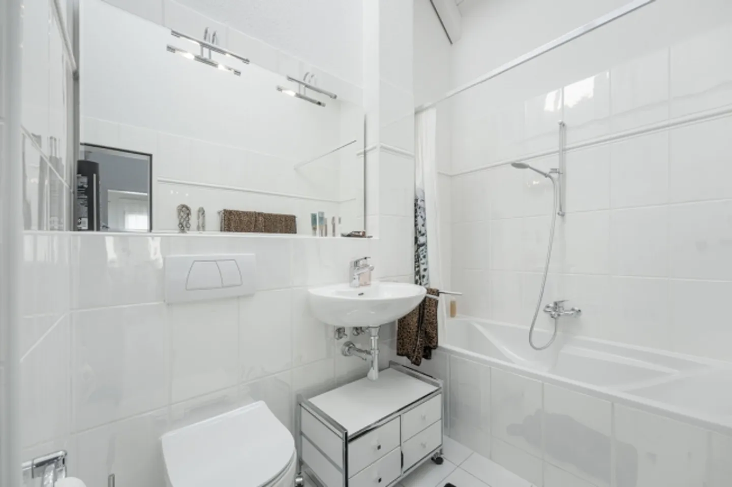 Casa bifamiliare soleggiata in una posizione elevata privilegiata - Foto 11 di 11