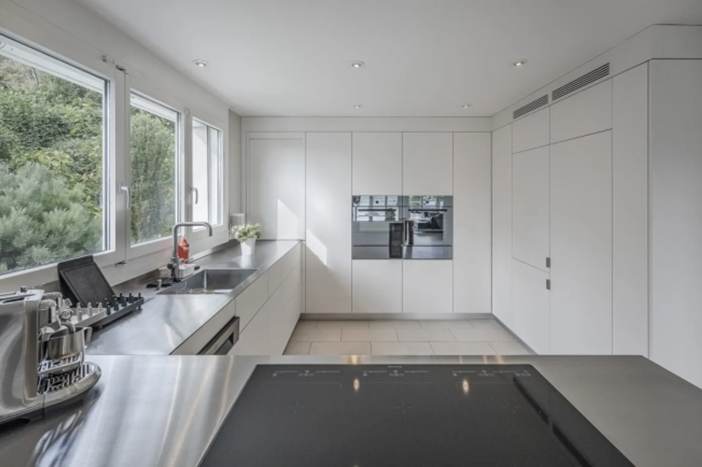 Casa bifamiliare soleggiata in una posizione elevata privilegiata - Foto 8 di 11