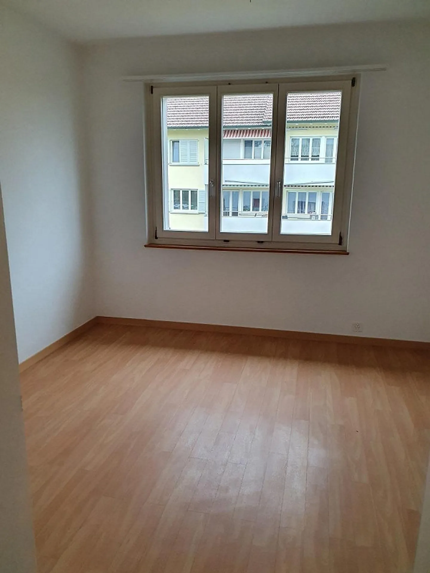 Appartement lumineux de 3 pièces dans un emplacement calme à Münchenbuchsee - Photo 7 sur 9