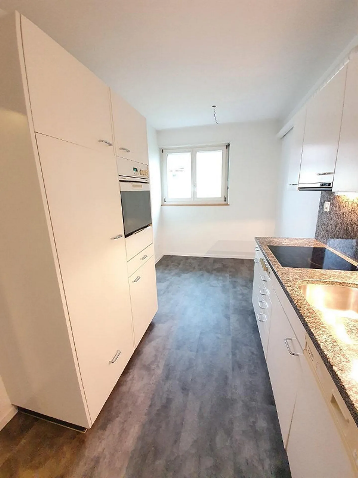 Appartement lumineux de 3 pièces dans un emplacement calme à Münchenbuchsee - Photo 3 sur 9