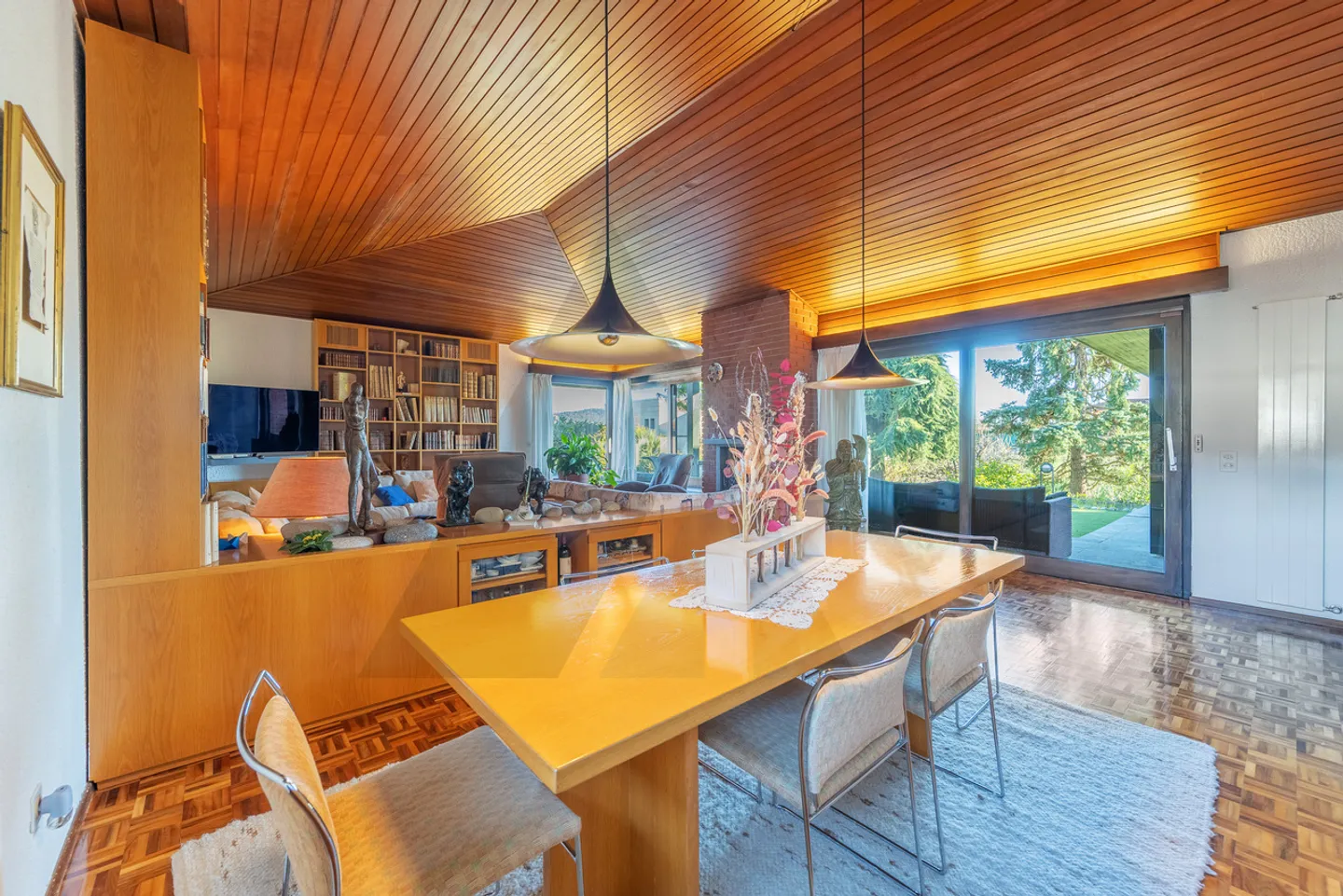 DETACHED HOUSE WITH LARGE LAND IN SAN PIETRO DI STABIO - Photo 8 of 14