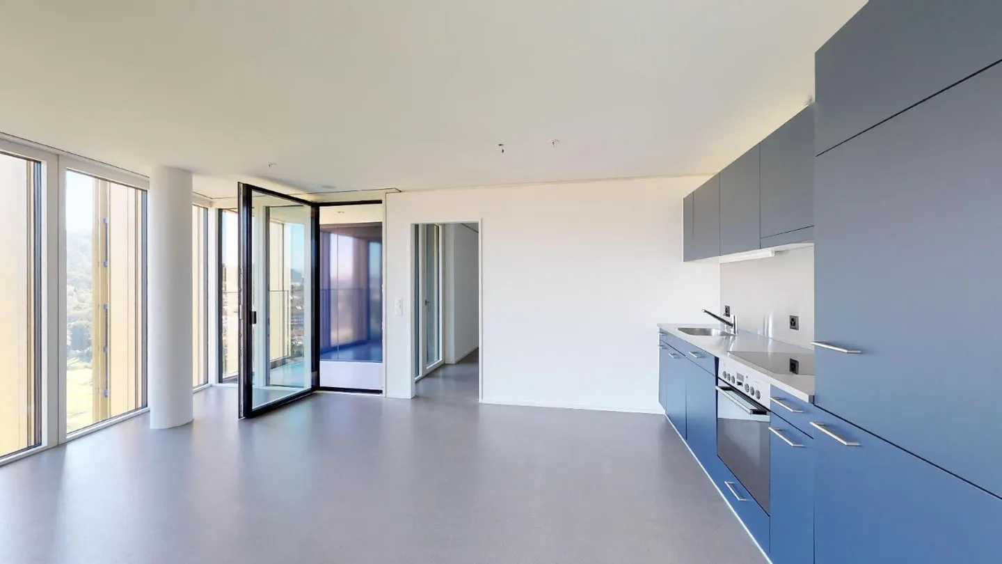 Stylish Apartment with City View - Photo 2 of 7