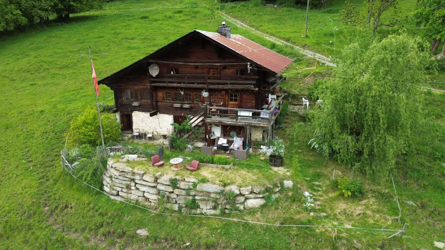 Chalet 4 camere a Vers-l'Eglise - Foto 1 di 17