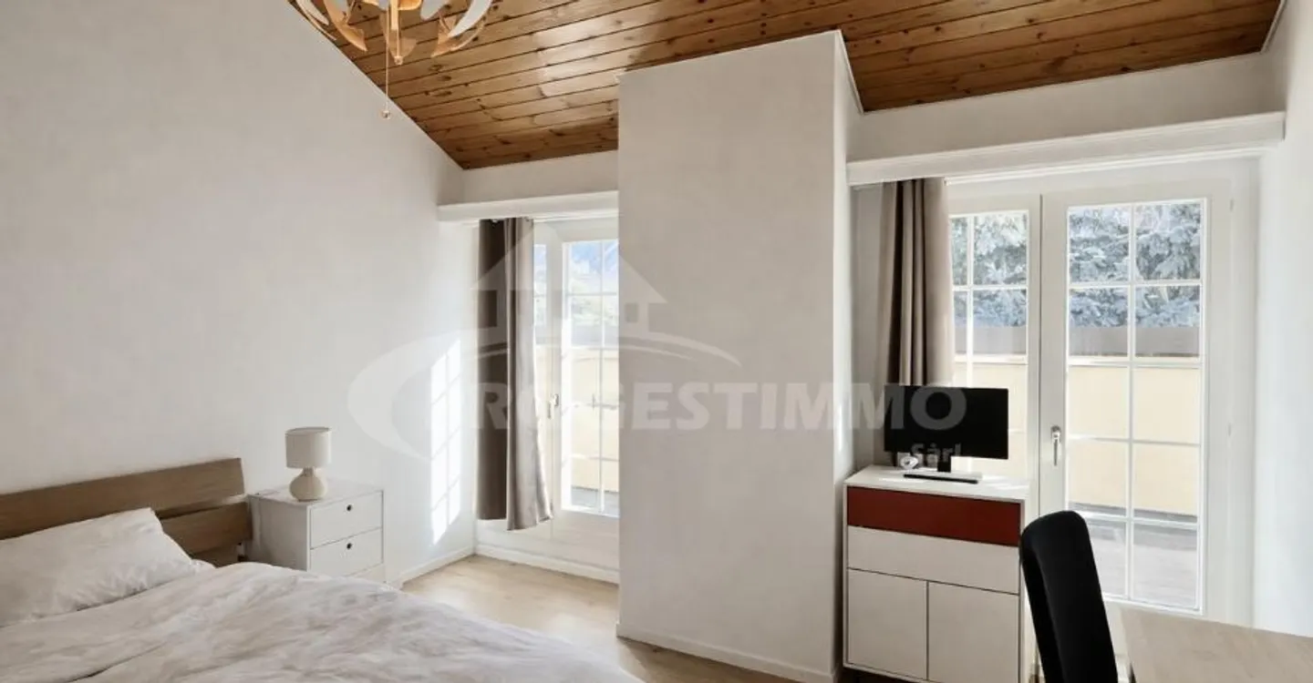 6.5 Room House - Photo 8 of 11