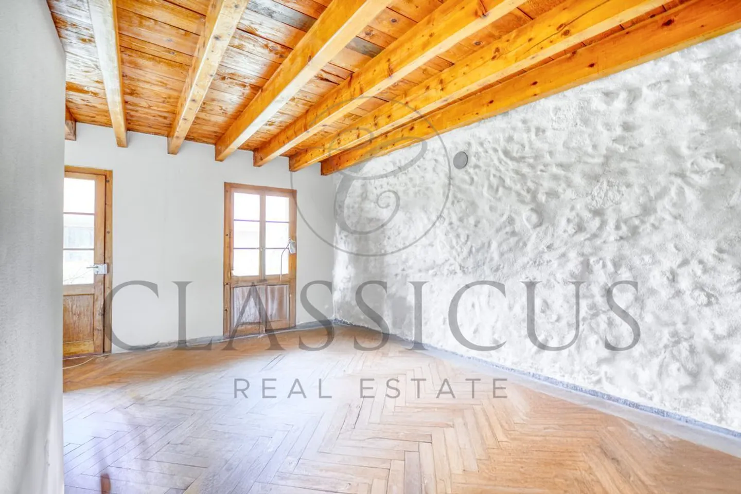 Stepped house for sale - Photo 2 of 12