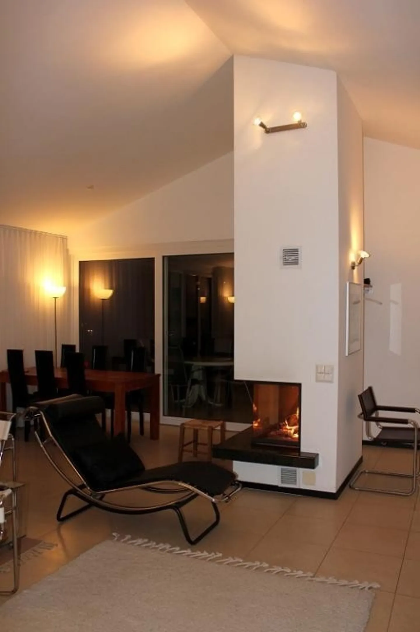 «5 1/2-Zimmer-Villetta mit Aussichtsterrassen, Garten und Weitsicht» - Foto 8 di 26