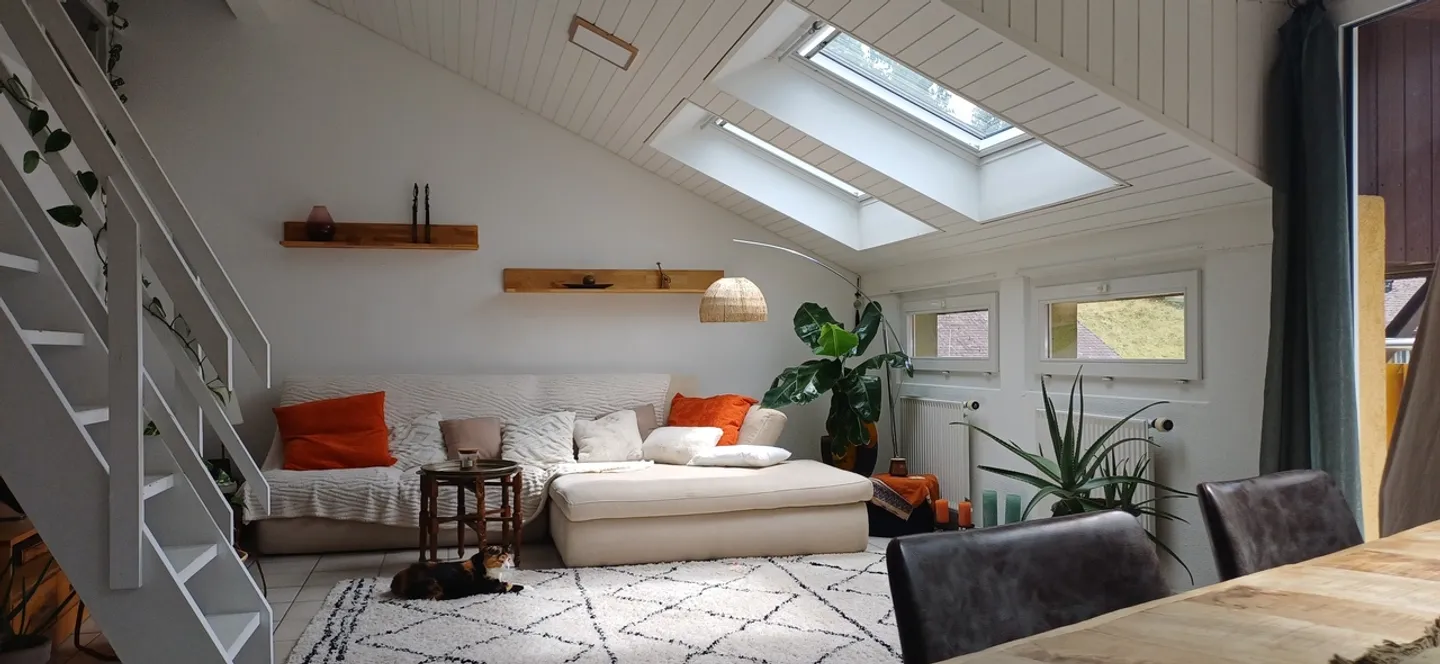 The Cross s/ Lutry, Charming 4.5-Room Apartment for Sale - Photo 1 of 13