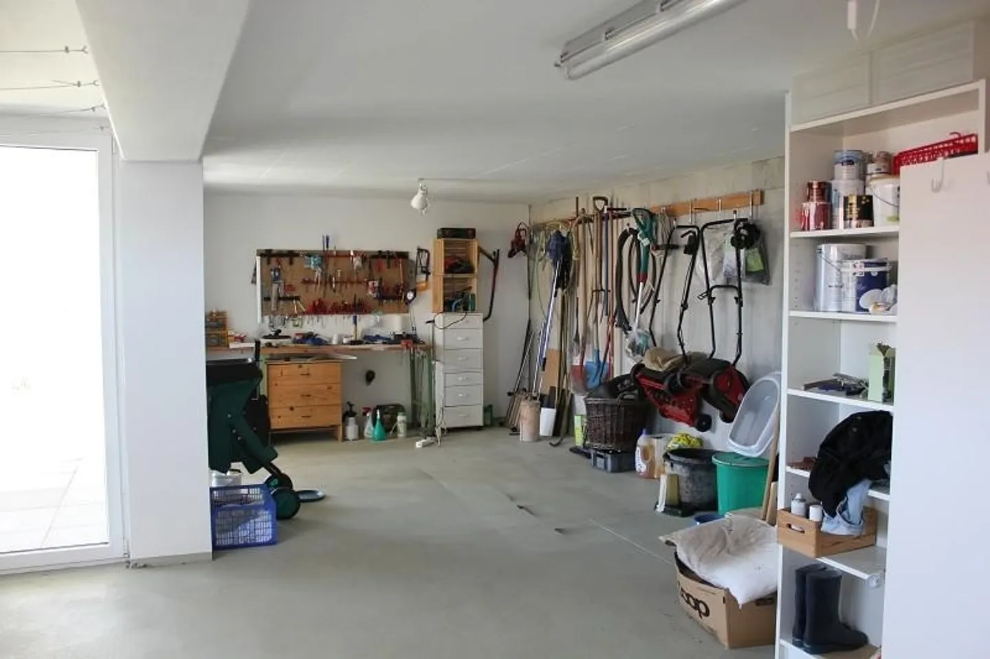 «5 1/2-Zimmer-Villetta mit Aussichtsterrassen, Garten und Weitsicht» - Foto 21 di 26
