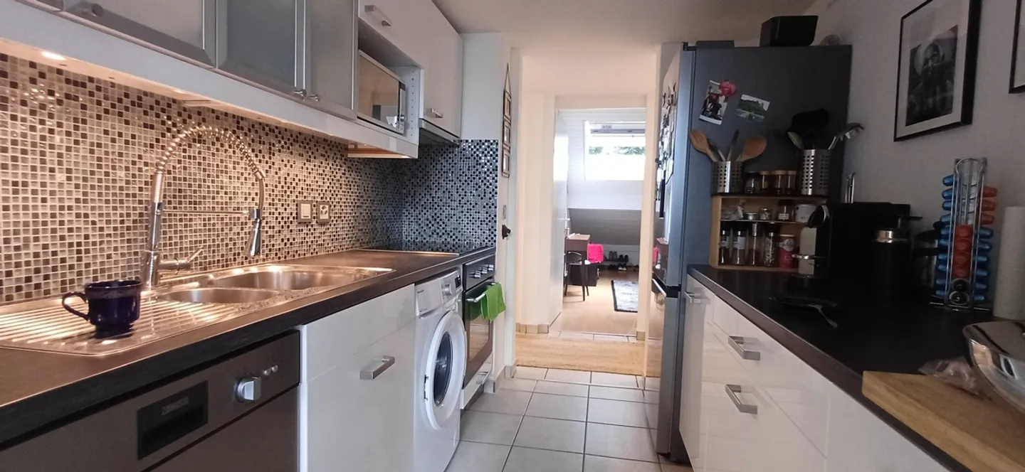 The Cross s/ Lutry, Charming 4.5-Room Apartment for Sale - Photo 7 of 13