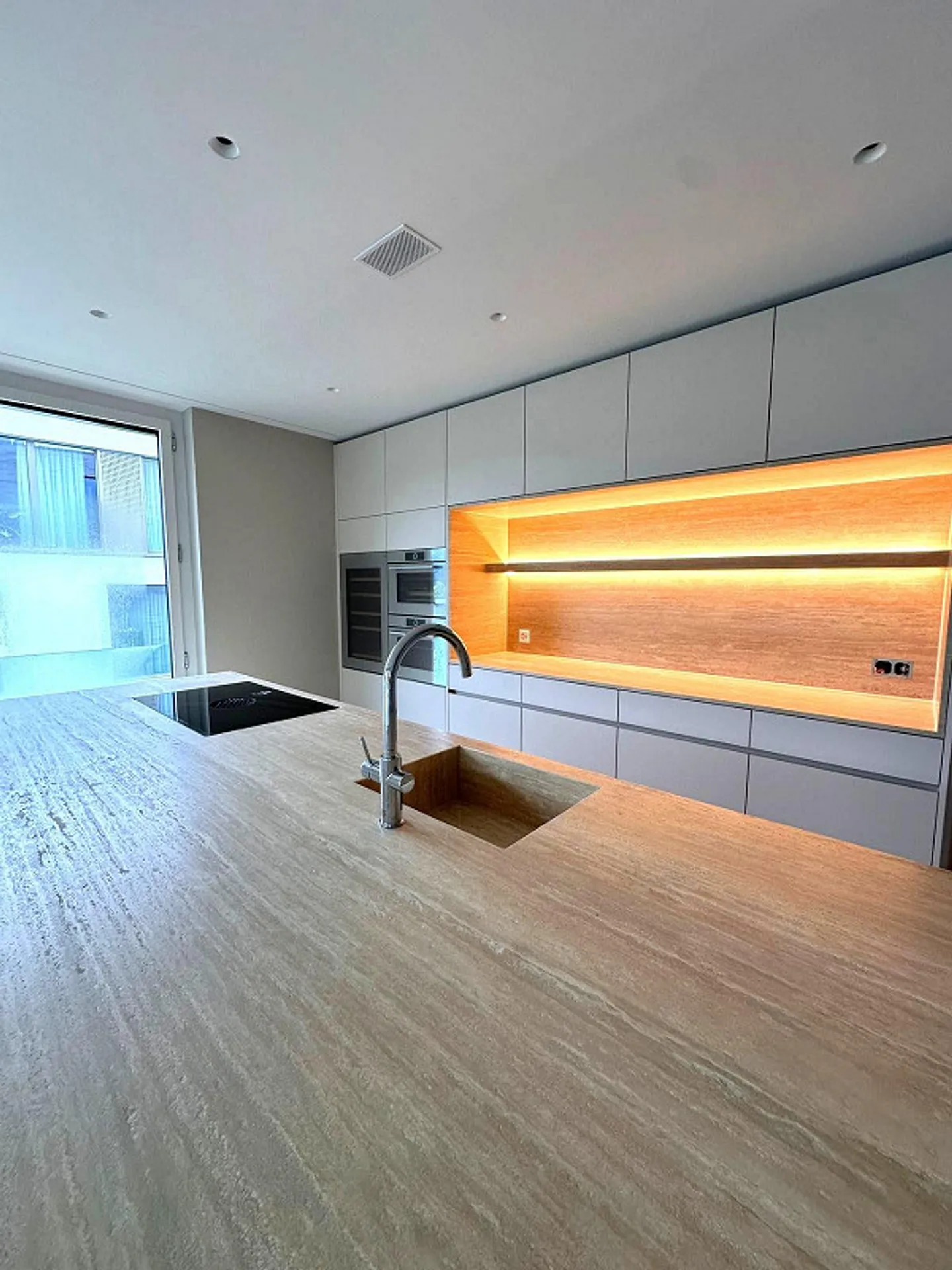Newly built first occupancy: Exclusive 3.5-room apartment with the latest equipment - Photo 4 of 17
