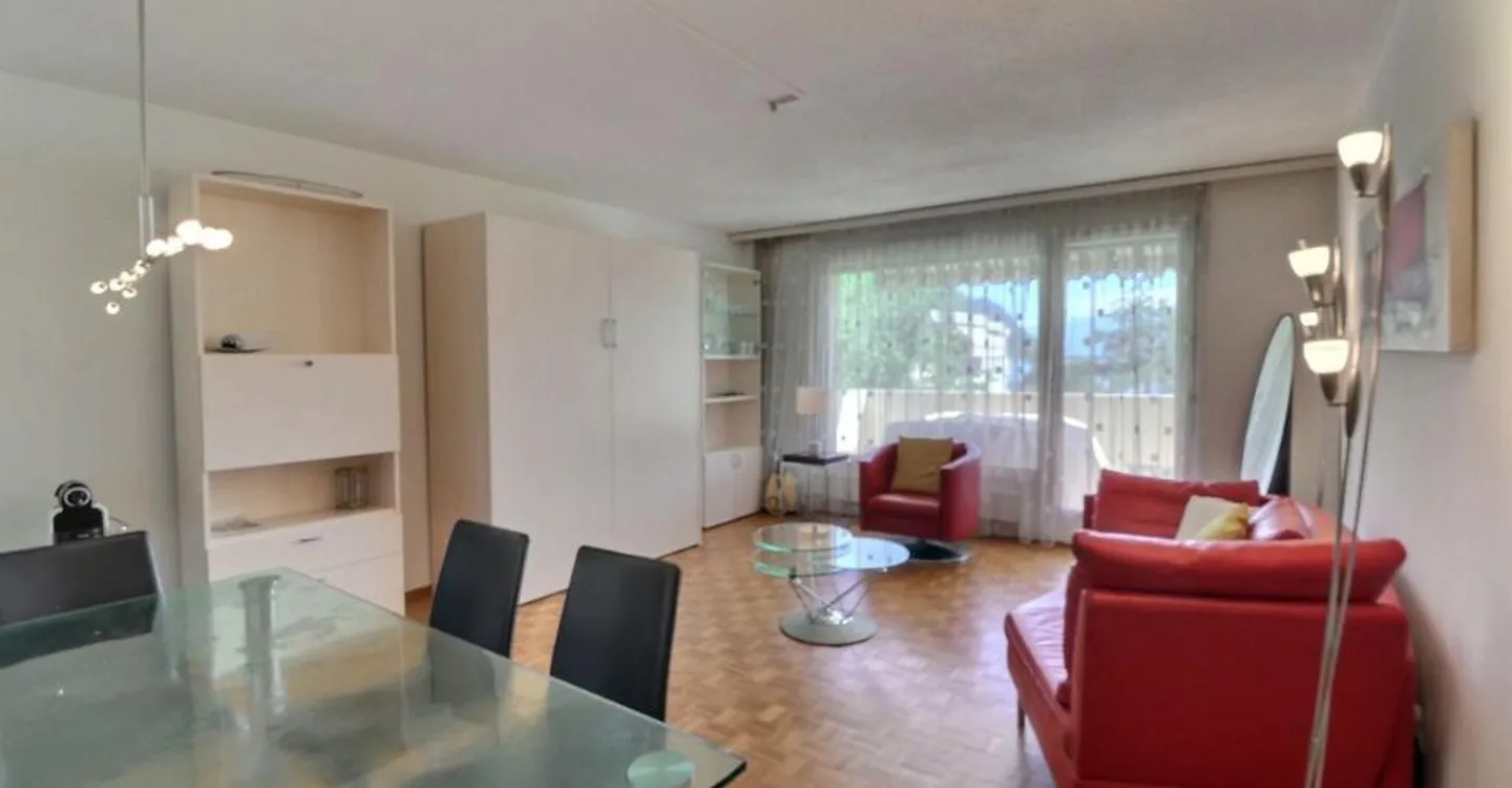 Appartement Charmant avec Vue sur le Lac - Photo 4 sur 10