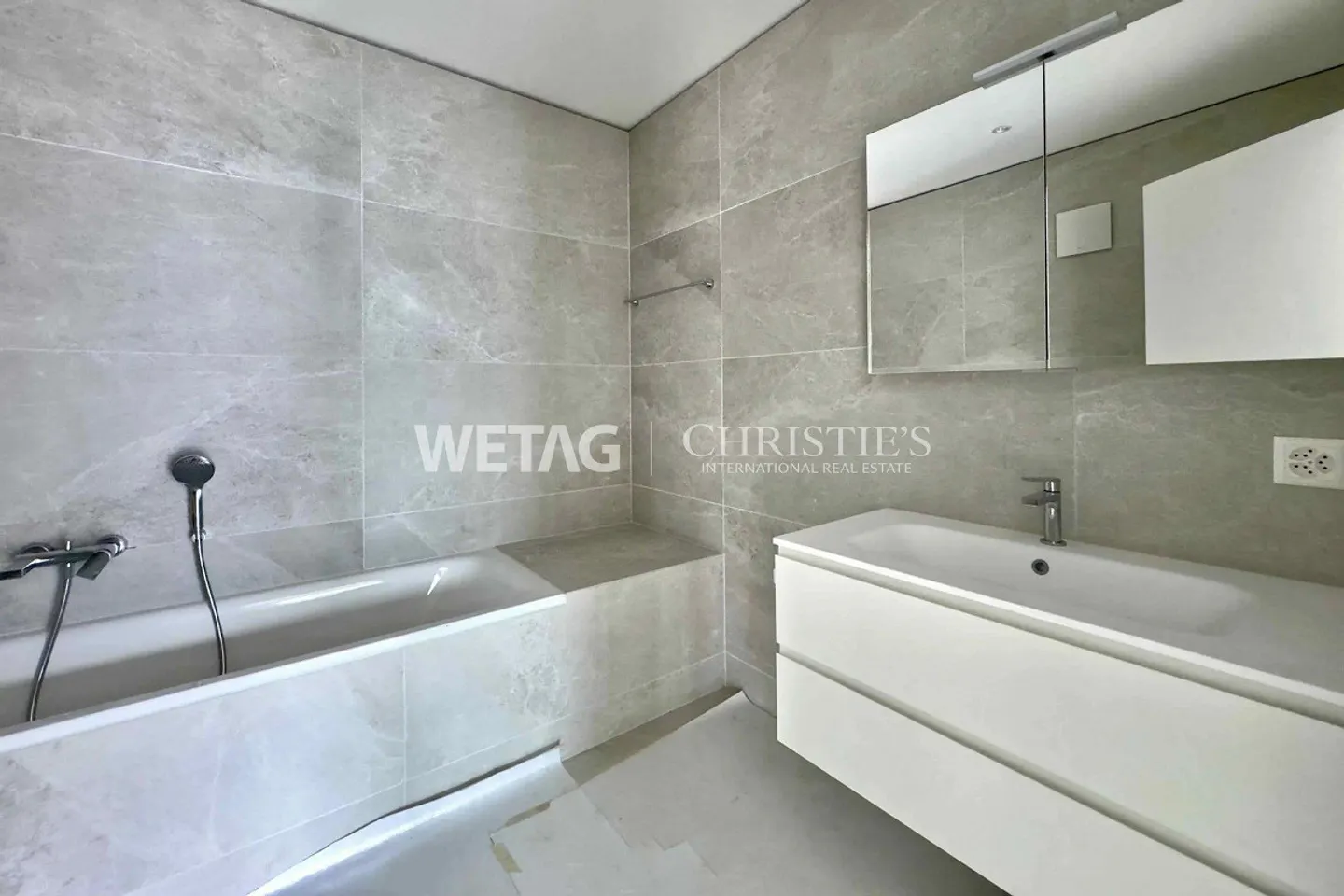 3.5-room apartment in Carona with large terrace & view of Lake Lugano for sale - Photo 6 of 6