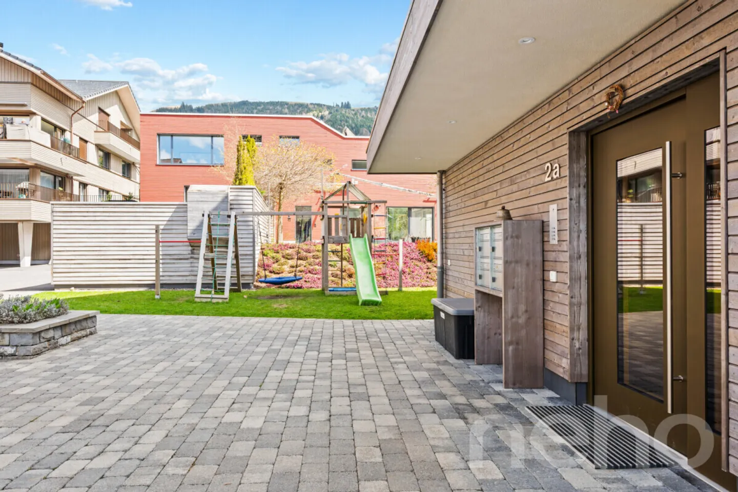 Attique-Maisonette dans le style alpin - Photo 3 sur 12