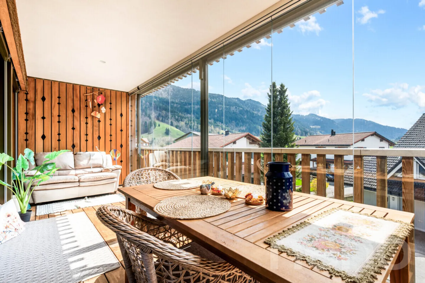 Attique-Maisonette dans le style alpin - Photo 4 sur 12