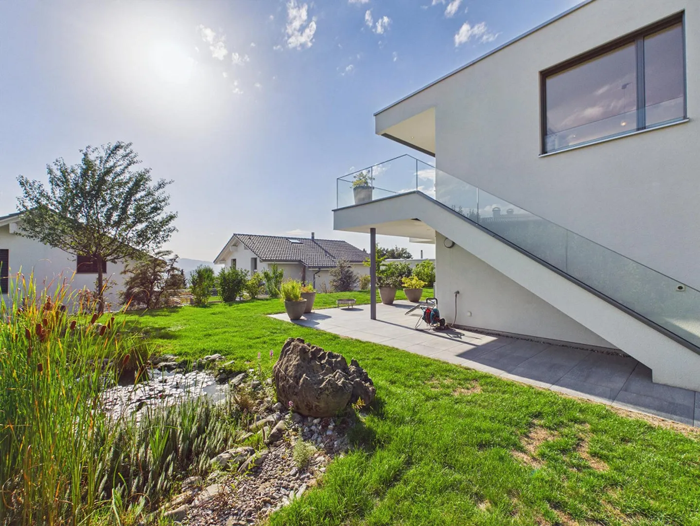 Casa unifamiliare con vista panoramica mozzafiato e grande giardino ... - Foto 14 di 17