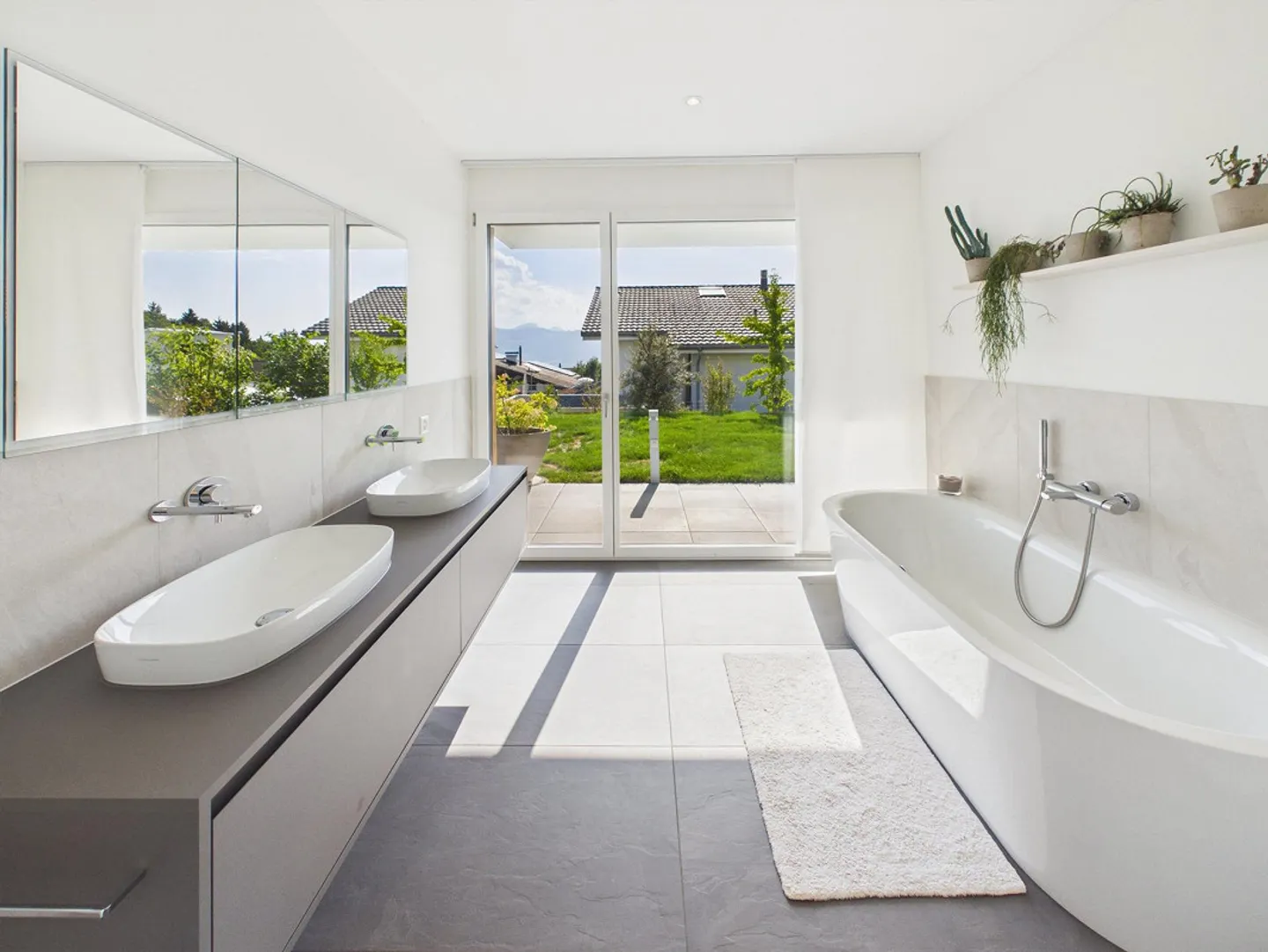 Casa unifamiliare con vista panoramica mozzafiato e grande giardino ... - Foto 13 di 17