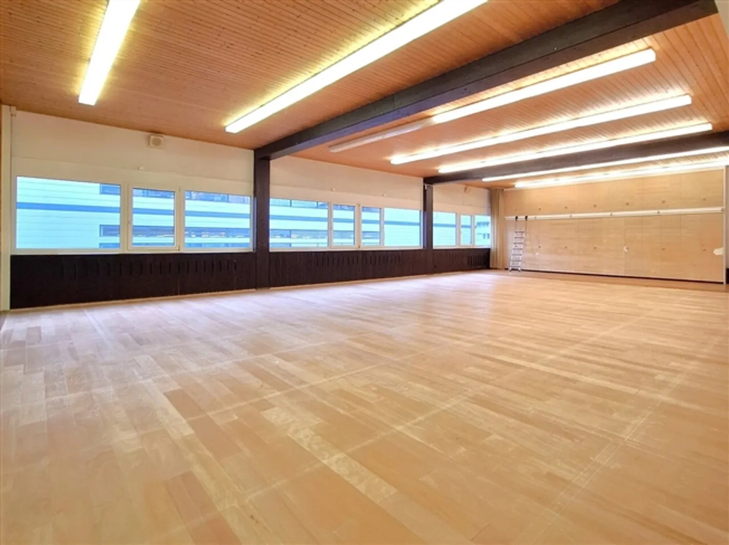 Apartment - Photo 12 of 13