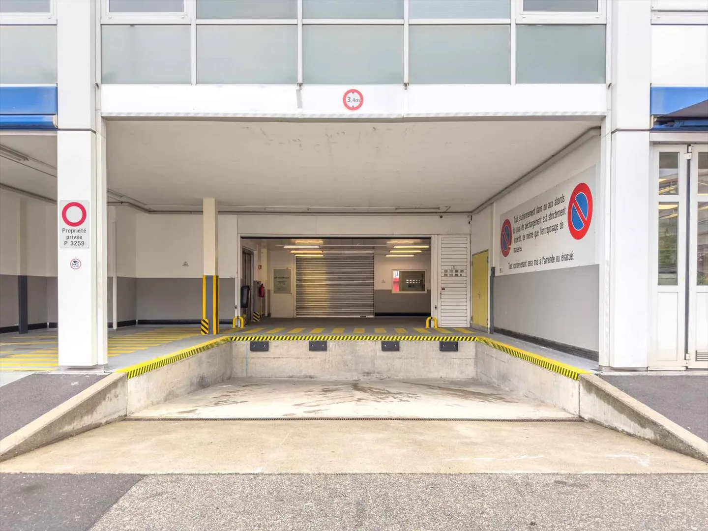 Werkstatt/Büro von 45 m² in einem Industriegebäude in Lignon - Foto 3 von 8