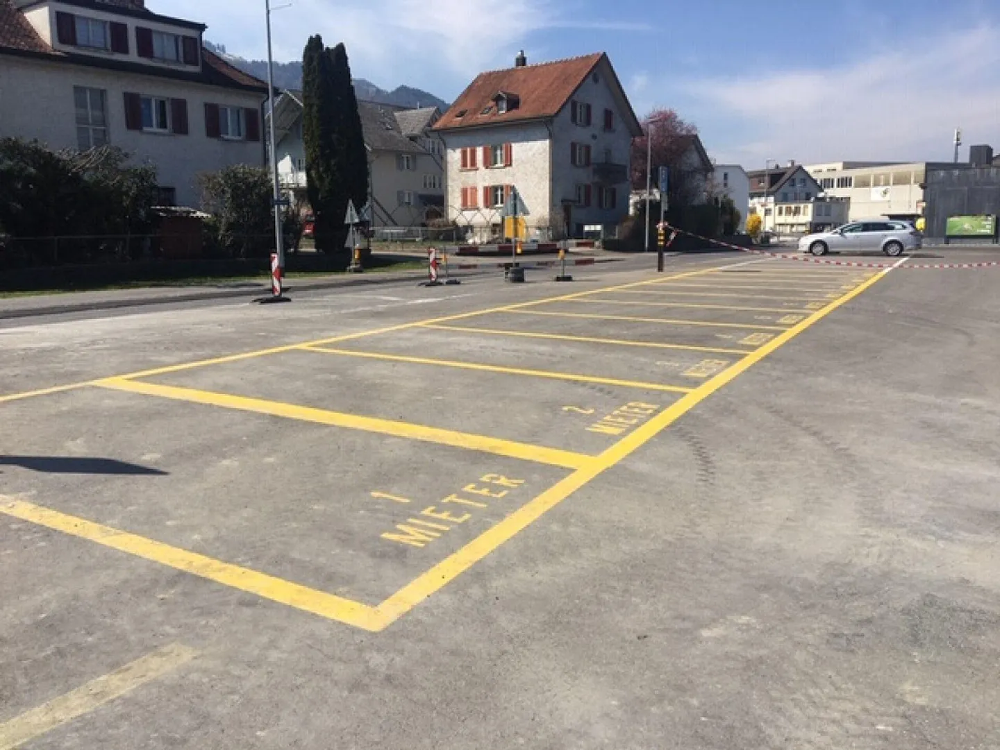 Parking extérieur à la gare de Reichenburg - Photo 1 sur 1