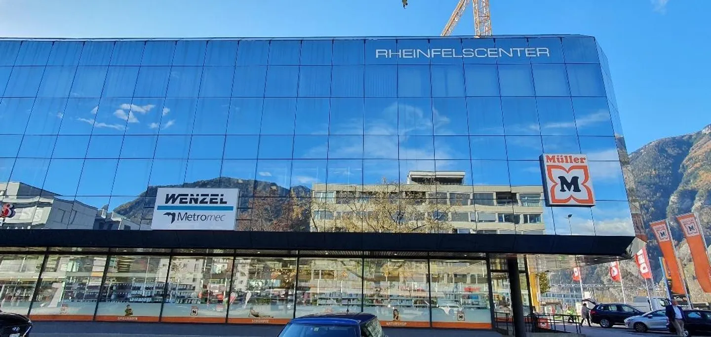 Office / Commercial / Practice / Studio: 591 m2 for rent in Chur West - Photo 3 of 8