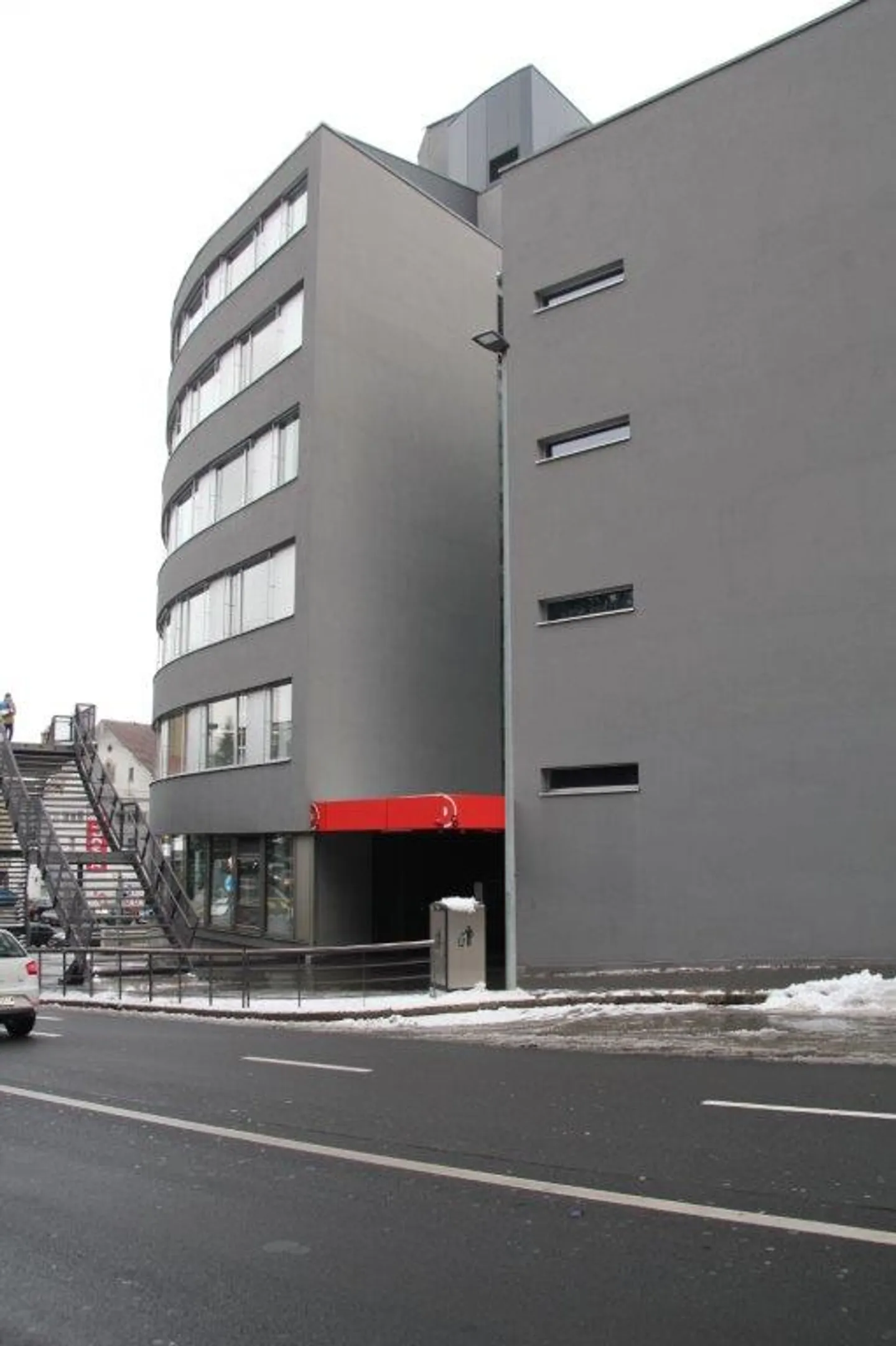 Place de parc à la gare de Fribourg - Photo 1 sur 2