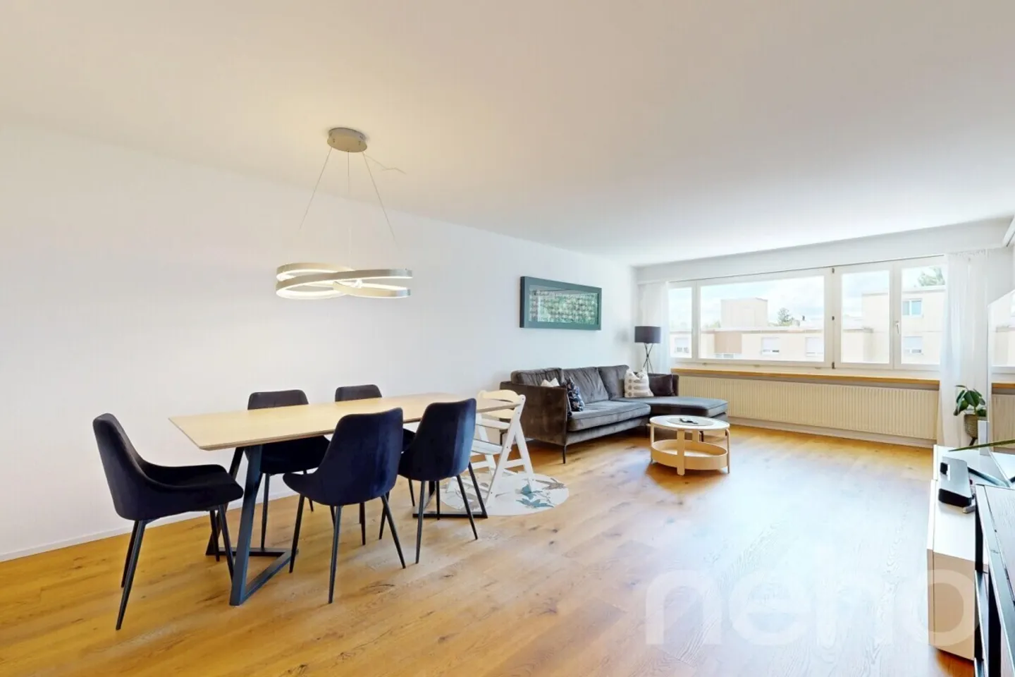 Appartamento ristrutturato di alto livello in un quartiere familiare - Foto 5 di 12