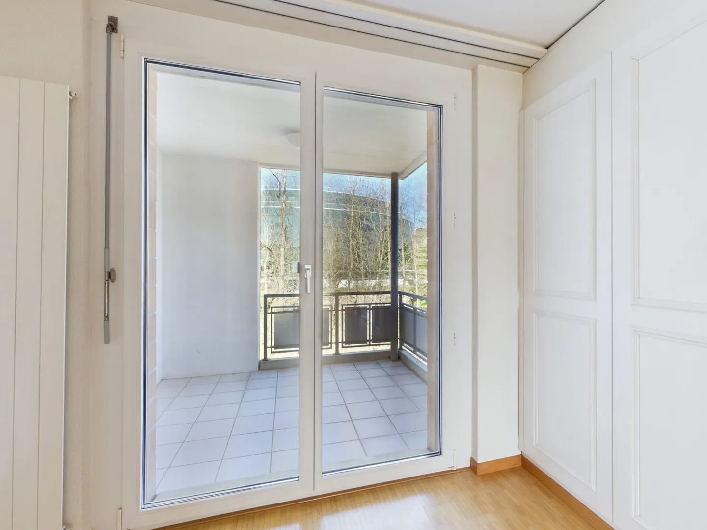 Appartement lumineux de 4,5 pièces avec vue sur le lac - Photo 11 sur 20