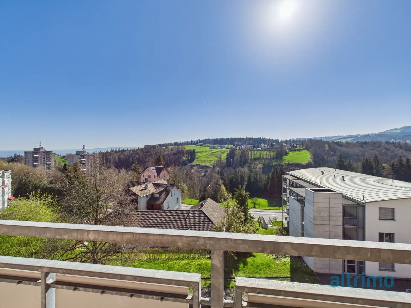 Appartement lumineux de 4,5 pièces avec vue sur le lac - Photo 15 sur 20