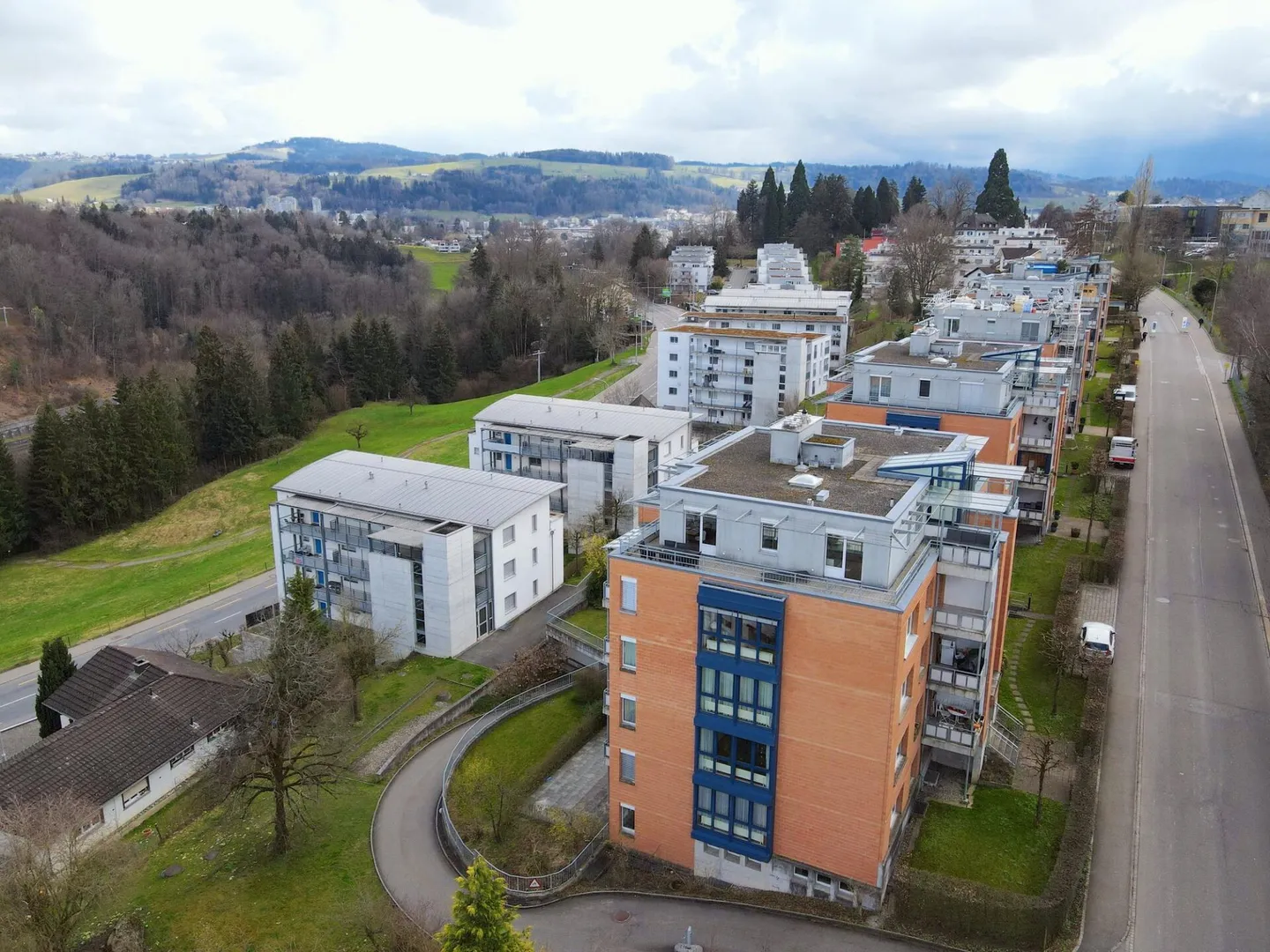Appartement lumineux de 4,5 pièces avec vue sur le lac - Photo 17 sur 20