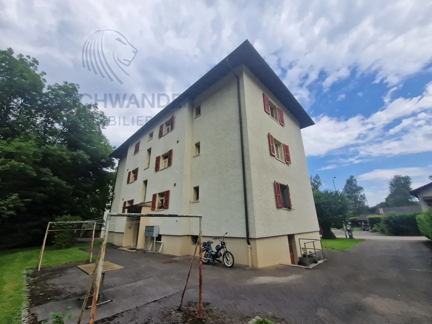 Ideale Lage für dieses Ensemble von 12 renditestarken Wohnungen - Foto 4 von 13