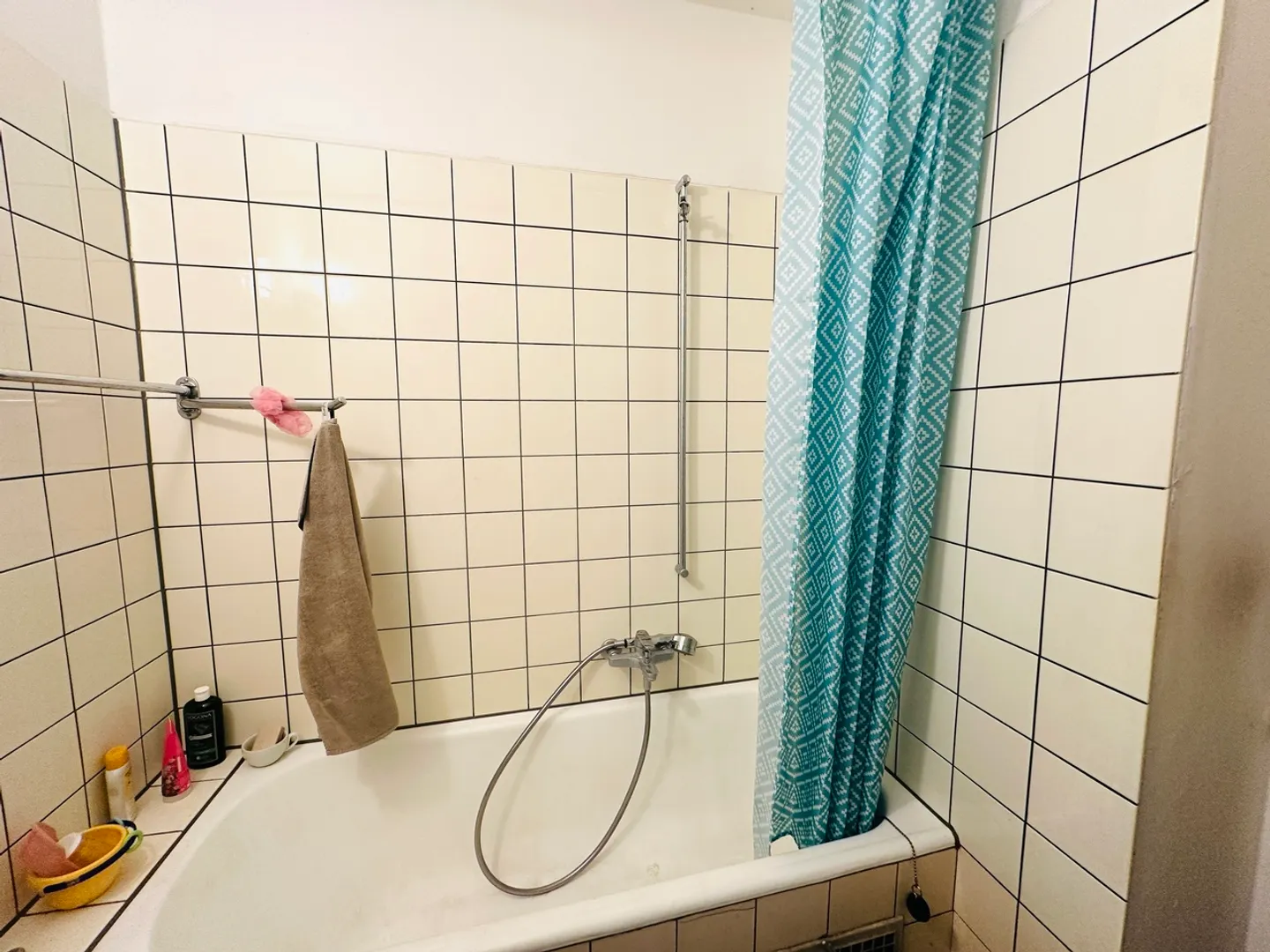 Great, well-preserved multi-family house in a perfect location - Photo 17 of 22