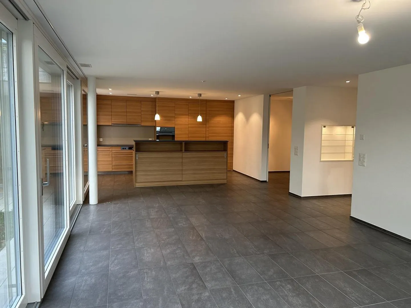 Exclusive Garden Apartment in Central Location - Photo 2 of 10