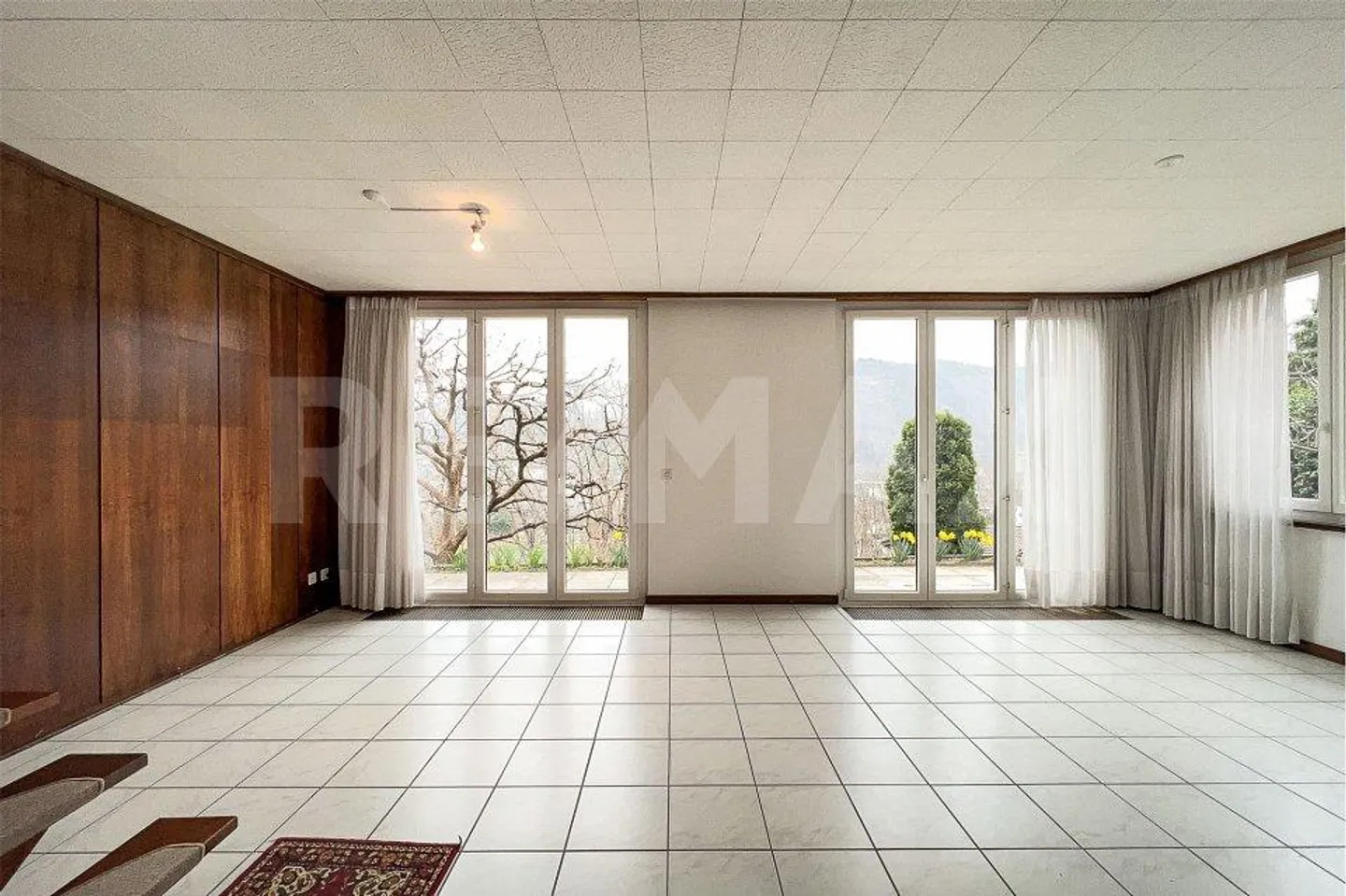 Appartamento con giardino - Foto 9 di 13