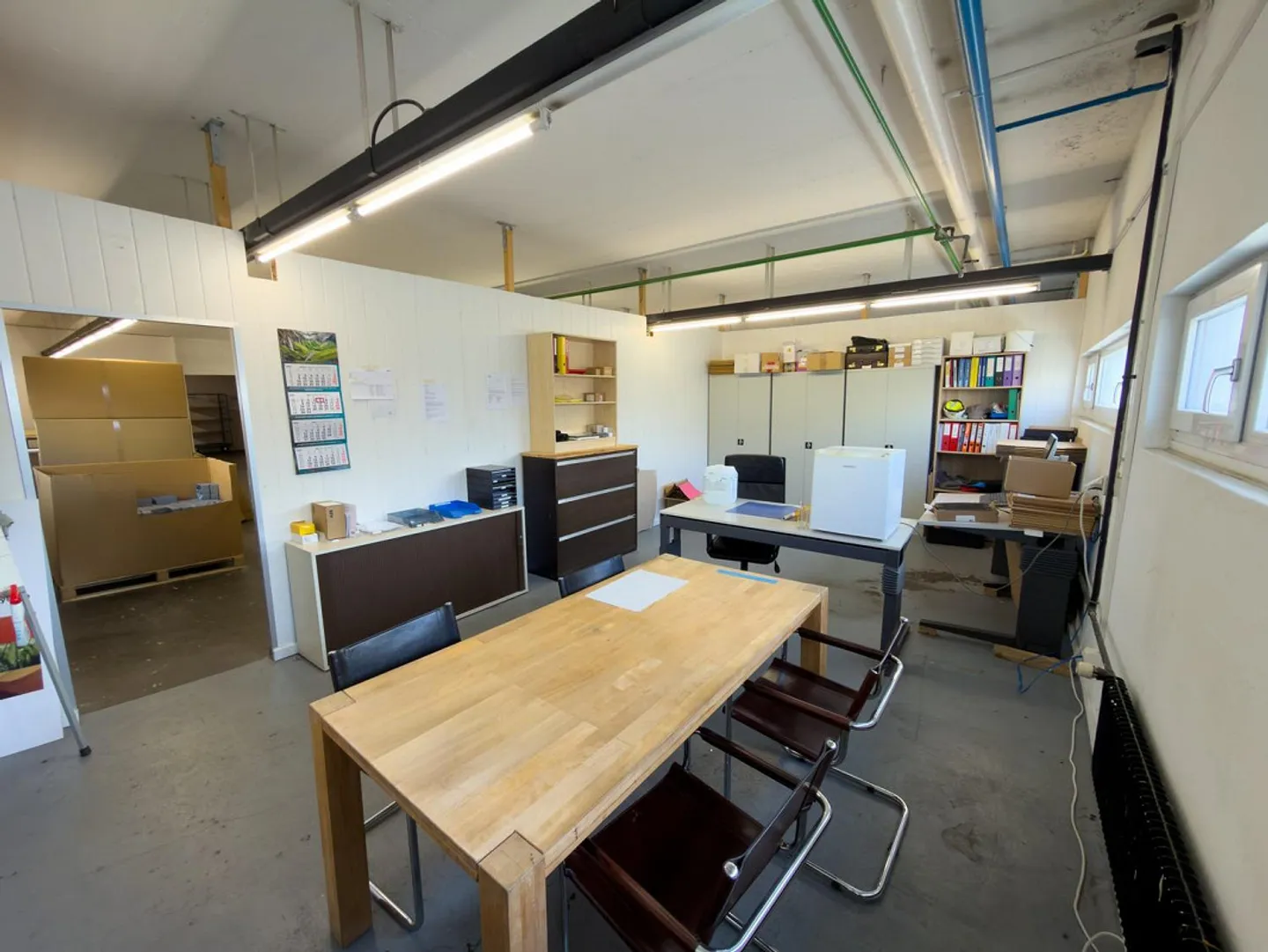 Espace commercial situé au centre pour les entreprises de stockage ou de production ! - Photo 5 sur 7