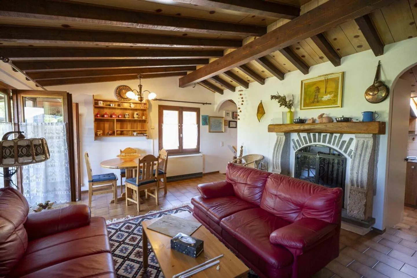 Vendiamo confortevole casa in stile rustico a Mugena - Foto 9 di 16
