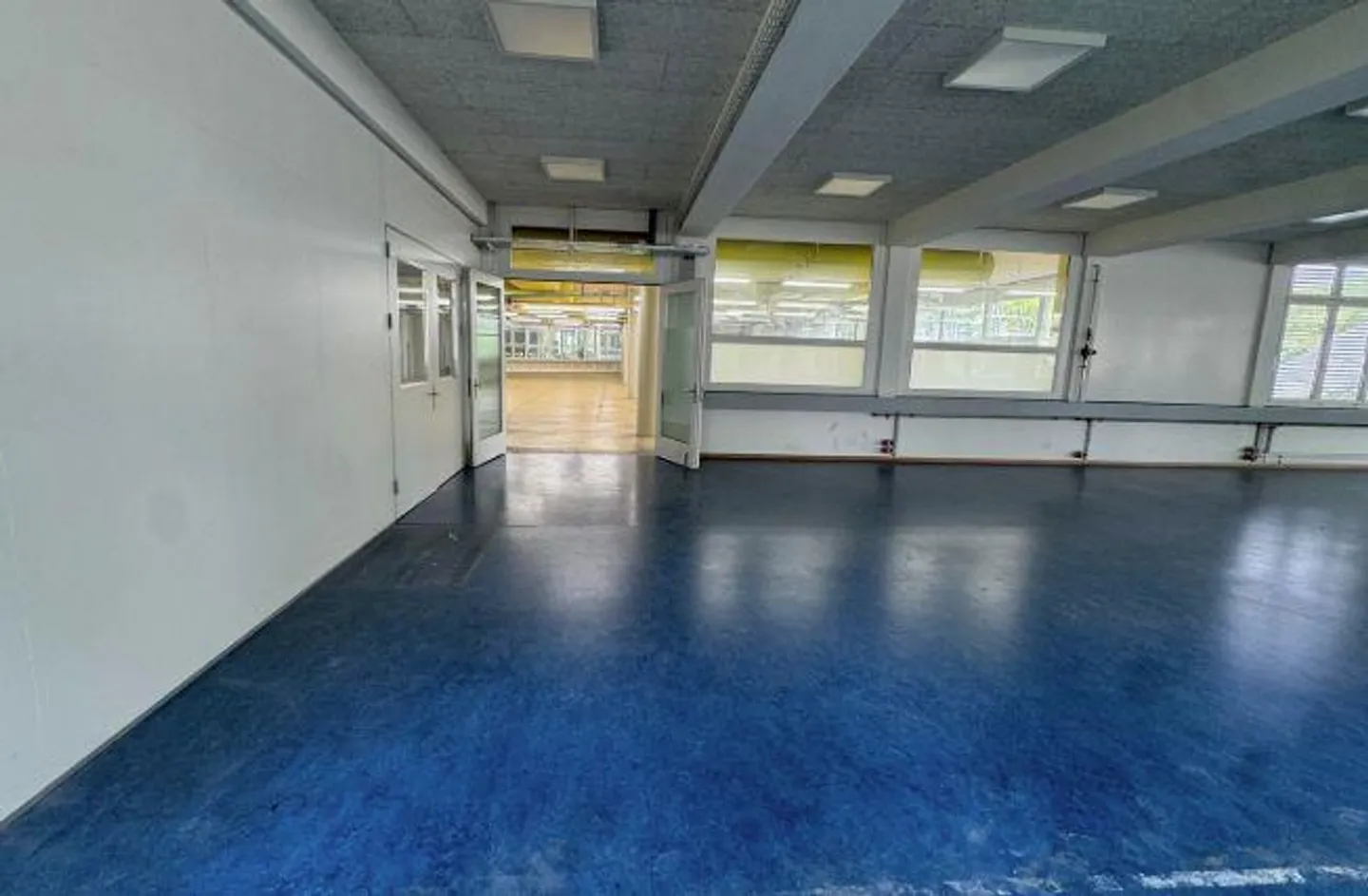 Commercial space for rent in Solothurn at a central location - Photo 7 of 9