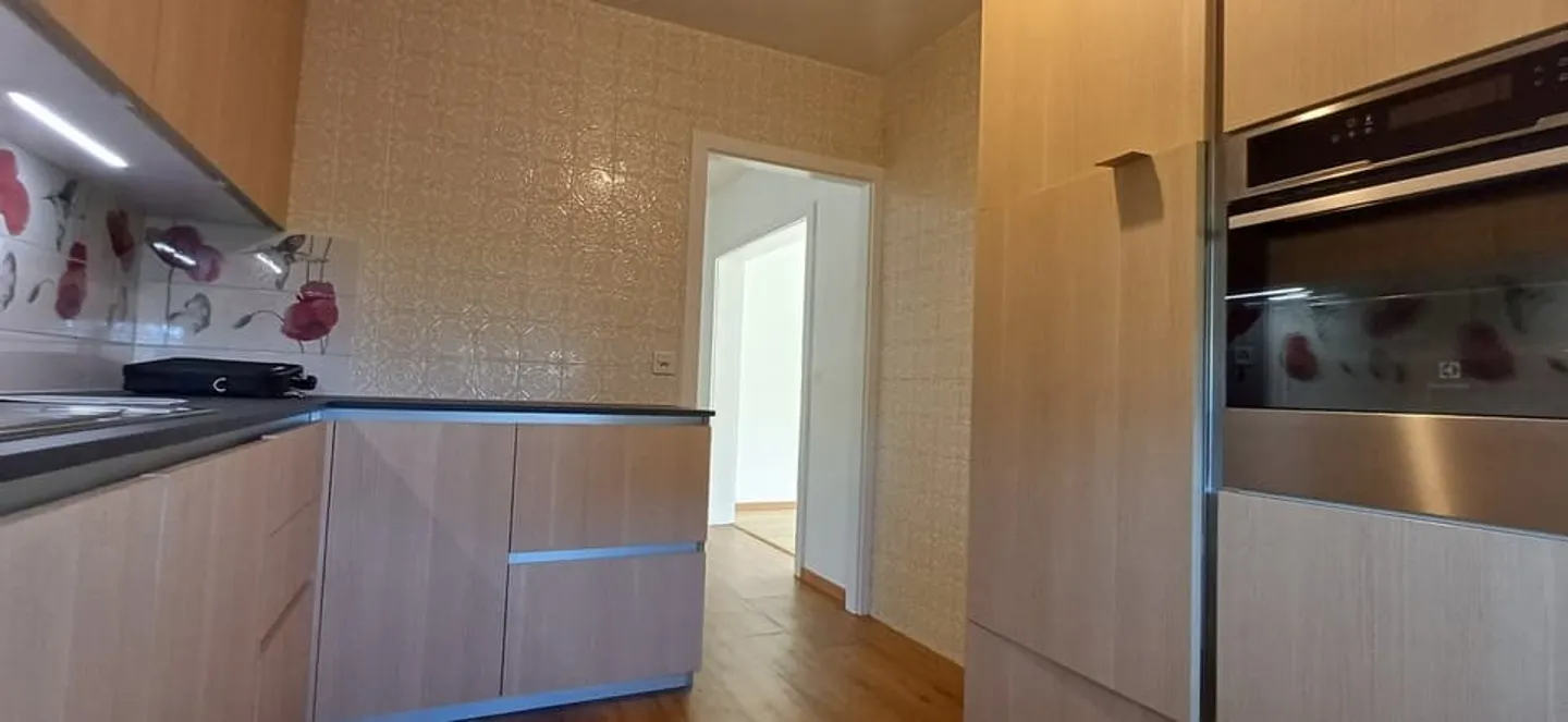 Rare occasion. Bright 3.5 room apartment for sale. CHF 788,000 - Photo 12 of 12