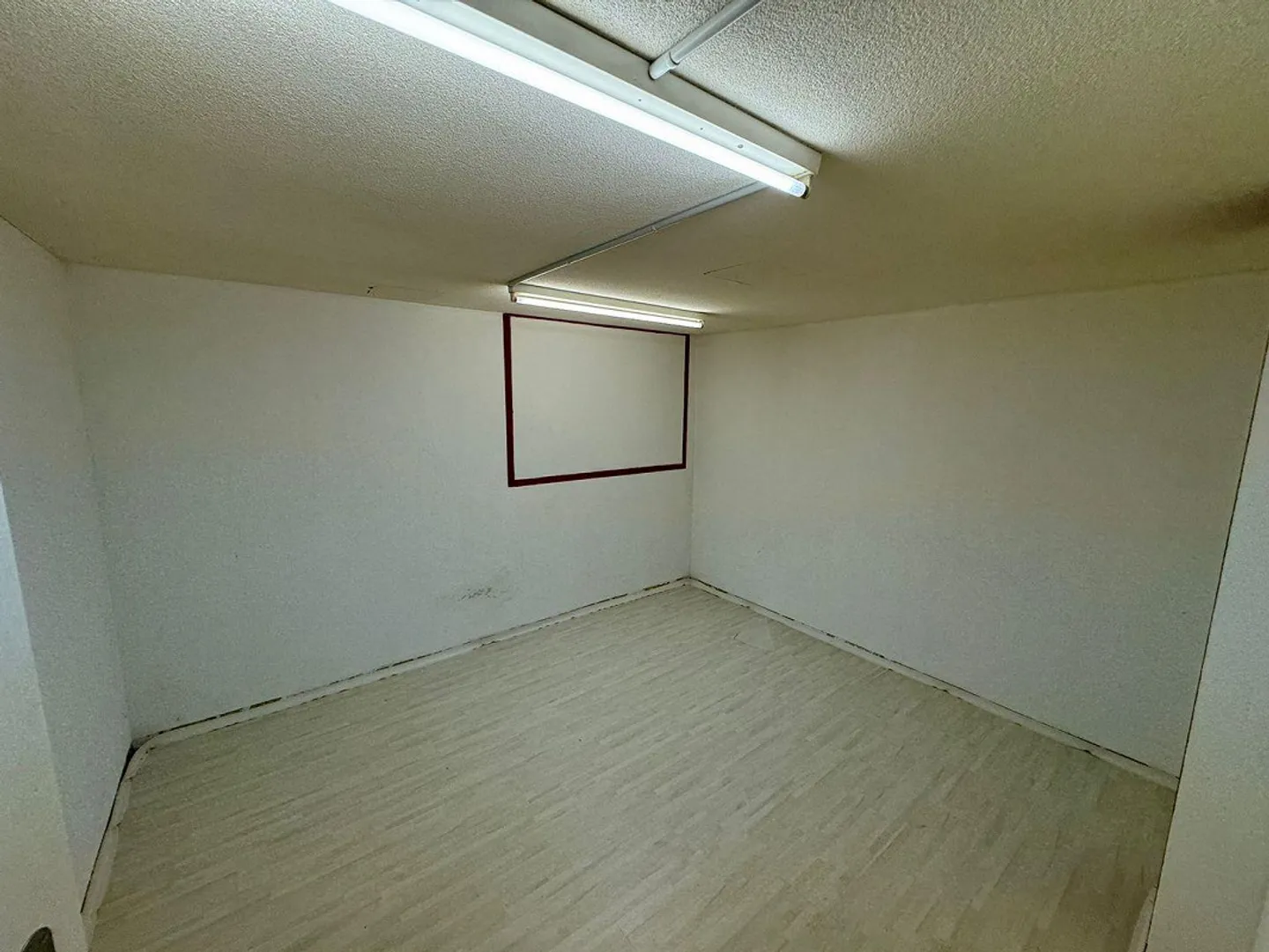 Espace commercial spacieux à louer à Lausen - Photo 7 sur 7