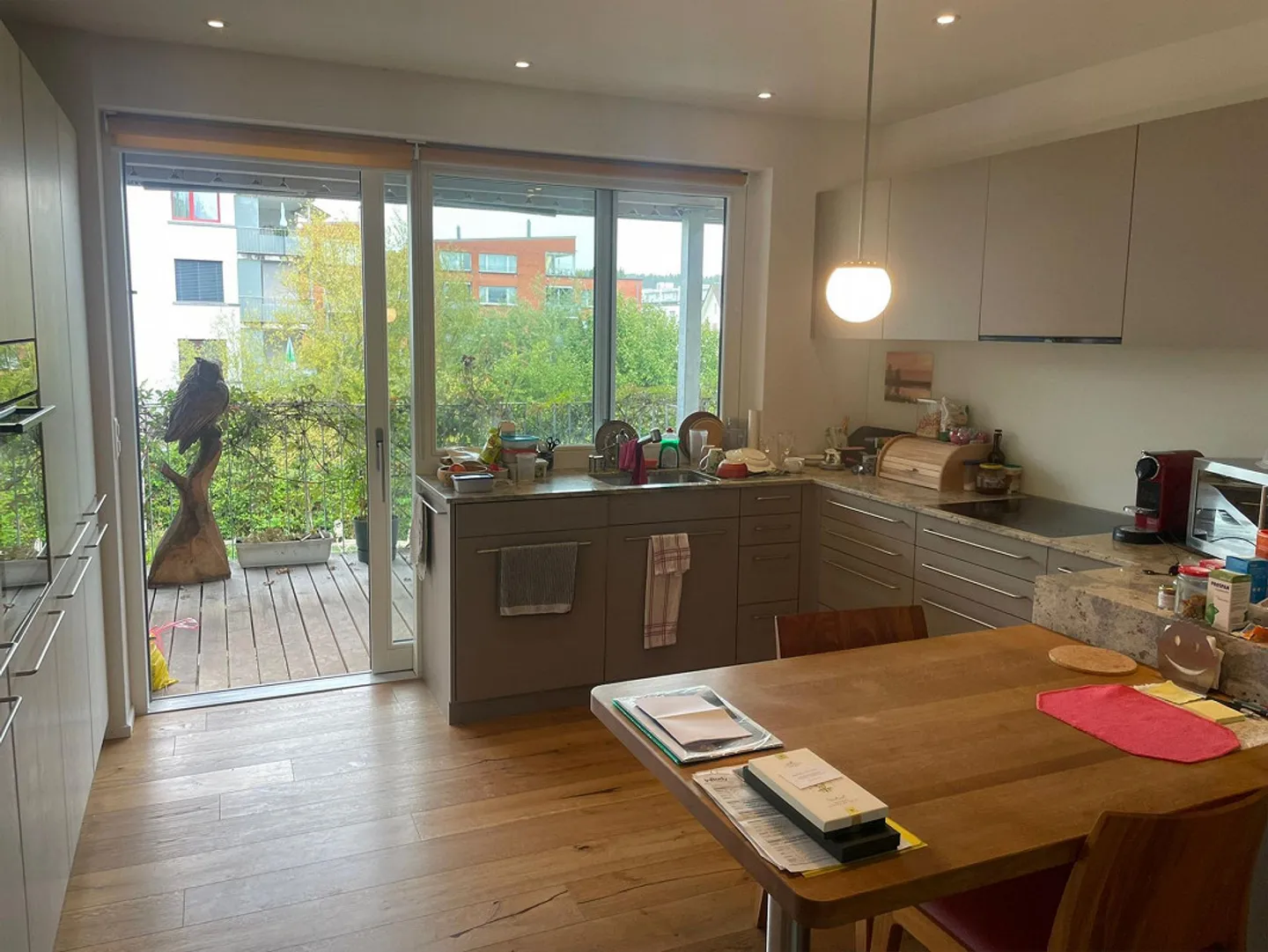 Beautiful 5.5 Maisonette Apartment for Rent in Suhr - Photo 3 of 12